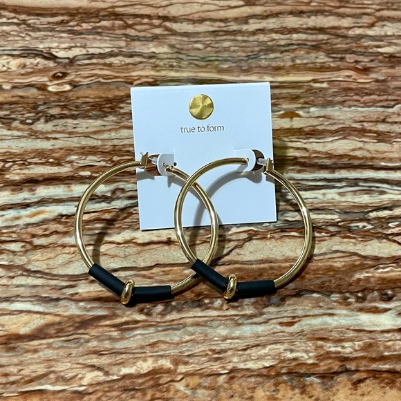 True To Form - Picture 4 of 14